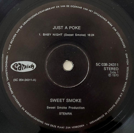 Sweet Smoke Poke In Use lifestyle shot