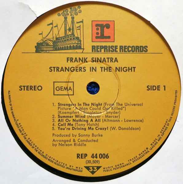 Frank Sinatra - Strangers In The Night (LP) (Very Good Plus (VG+))