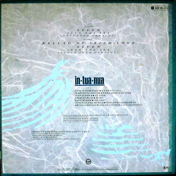 In Tua Nua - Seven Into The Sea (12") (Near Mint (NM or M-))